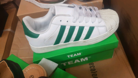 wholesale unbranded trainers